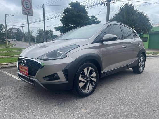 HYUNDAI HB20X 1.6 16V FLEX DIAMOND AUTOMÁTICO HYUNDAI HB20X 1.6 16V FLEX DIAMOND AUTOMÁTICO